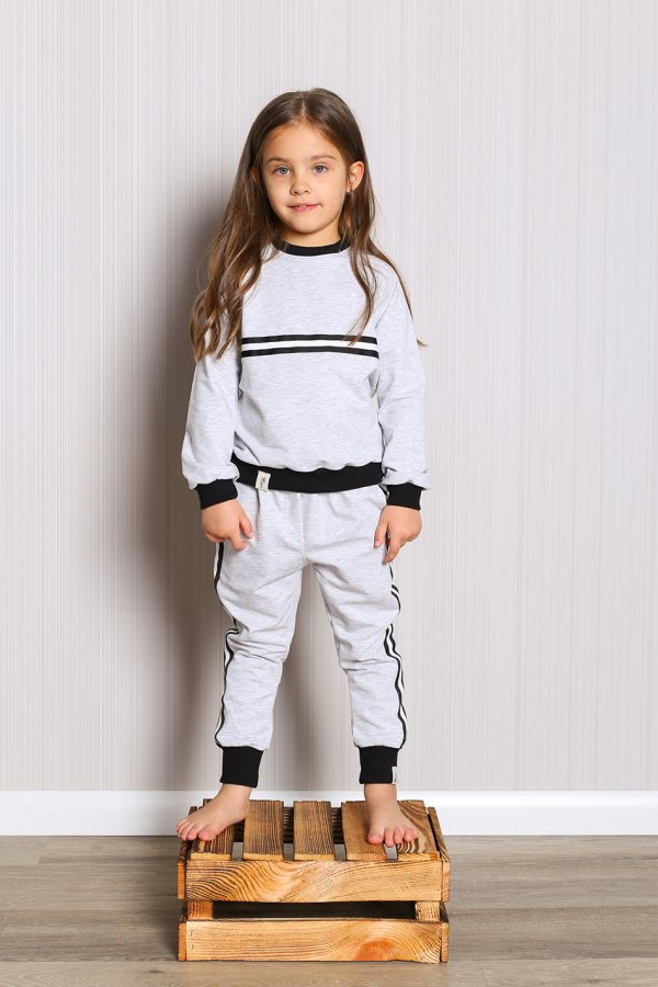 Nohavice, tepláky, pudláče /  Detské tepláky Stripe - svetlo sivé 