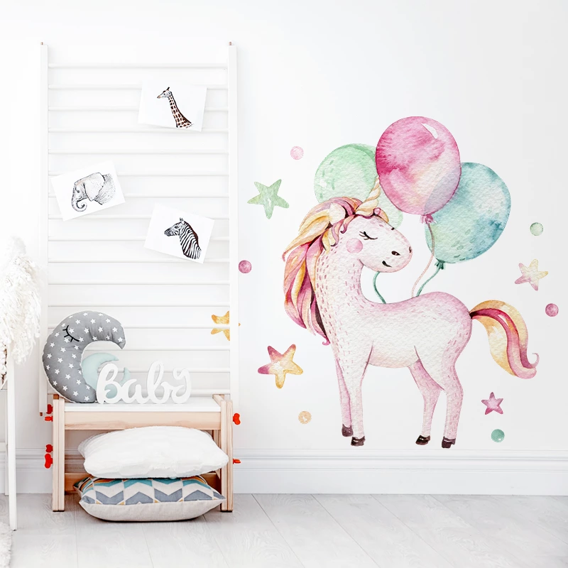 Zvieratá /  Nálepka na stenu Unicorn - jednorožec s balónmi, guličky a hviezdičky DK270 