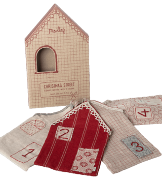 Maileg hračky /  Adventný kalendár Maileg - domčeky 