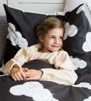 140 x 200 cm /  Bavlnené obliečky 135x200 - oblaky 