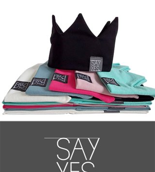 Čiapky, čelenky, šiltovky /  Čelenka korunka - mint 