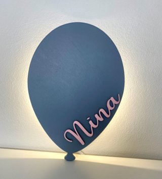 Lampy, osvetlenie /  Drevená lampa s menom - balón 
