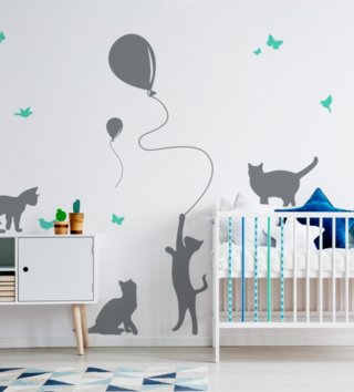 Zvieratá /  Nálepka na stenu Animals - mačičky s balónmi Z063 