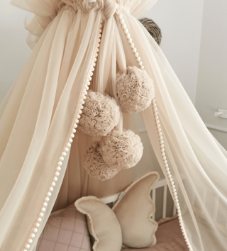 Baldachýny + doplnky /  Nebesá/ baldachýn nad postieľku Pom pom - béžový 