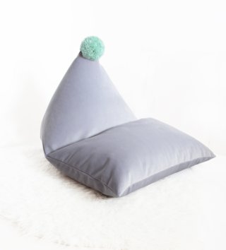 Sedacie vaky a pufy /  Sedací vak Pom Pom Grey 
