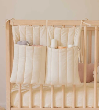 Koše na hračky, úložné boxy /  Vreckový organizér na postieľku - Benjamin natural 